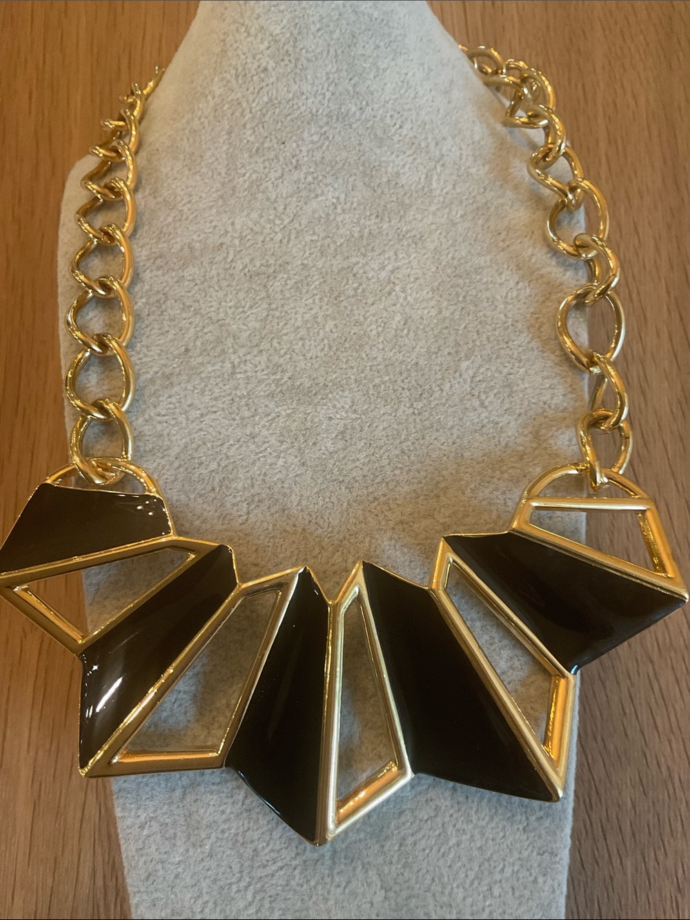 Monet Modernist Art Deco Revival Bib Necklace 1980’s